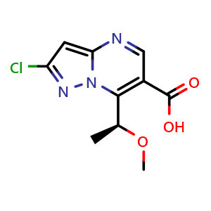 2-chloro-7-[(1S)-1-methoxyethyl]pyrazolo[1,5-a]pyrimidine-6-carboxylic acid