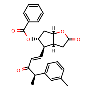 Chemical structure of (3aR,4R,5R,6aS)-2-Oxo-4-((R,E)-3-oxo-4-(m-tolyl)pent-1-en-1-yl)hexahydro-2H-cyclopenta[b]furan-5-yl benzoate , CAS 1215192-62-3, AChemBlock X197286